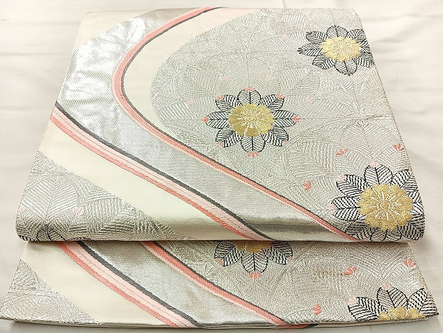 平和屋着物◎六通柄袋帯 草花文 銀彩 正絹 逸品 BAAL1039cm