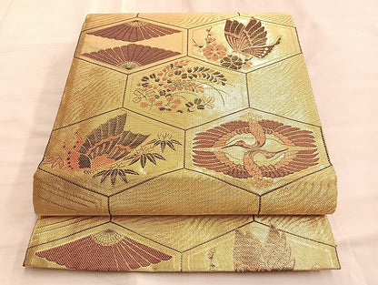 平和屋着物◎佐賀錦 六通柄袋帯 向かい鶴亀甲花蝶文 金糸 正絹 逸品 BAAL2122du
