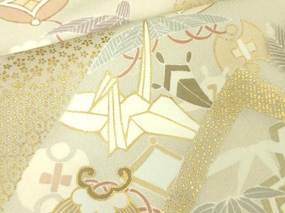 平和屋本店■極上　創業460年・千總　訪問着　駒刺繍　折り鶴　宝尽くし　暈し染め　灰白色地　金彩　三越扱い　逸品　未使用　DZAA4056kh5