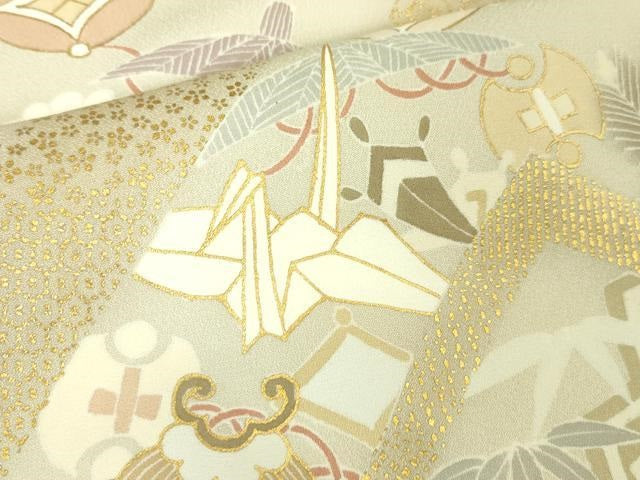 平和屋本店■極上　創業460年・千總　訪問着　駒刺繍　折り鶴　宝尽くし　暈し染め　灰白色地　金彩　三越扱い　逸品　未使用　DZAA4056kh5