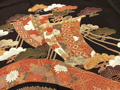 平和屋着物■豪華黒留袖　駒刺繍　遠山風景文　金彩　正絹　逸品　BAAQ8685ow