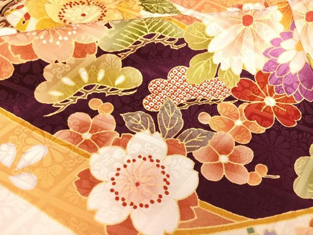 平和屋着物●豪華振袖　刺繍　御所車草花文　暈し染め　金彩　正絹　逸品　AAAQ0761np
