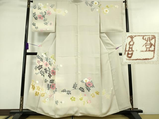 平和屋本店■極上　人間国宝・羽田登喜男　訪問着　枝花文　暈し染め　灰白色地　逸品　DZAA2554kh5