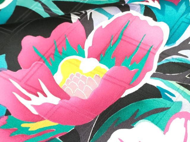 平和屋着物●豪華振袖 草花文 黒地 金彩 正絹 逸品 DAAR0318yyy