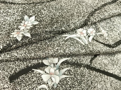 平和屋着物▽上質な小紋 単衣 舞花文 たたき染め 黒地 正絹 逸品 BAAS7852yc