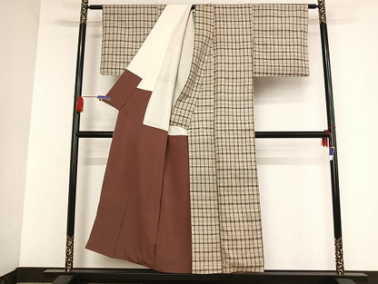 平和屋着物●国指定重要無形文化財 本場久米島紬 手織 正絹 逸品 AAAT9457np