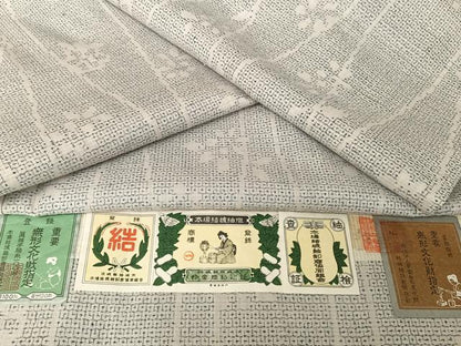 平和屋着物●本場結城紬　重要無形文化財　80亀甲　枝花文　奥順謹製　証紙付き　正絹　逸品　AAAT9442np