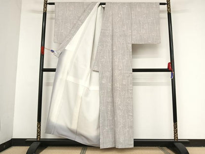 平和屋着物●本場結城紬　重要無形文化財　80亀甲　枝花文　奥順謹製　証紙付き　正絹　逸品　AAAT9442np