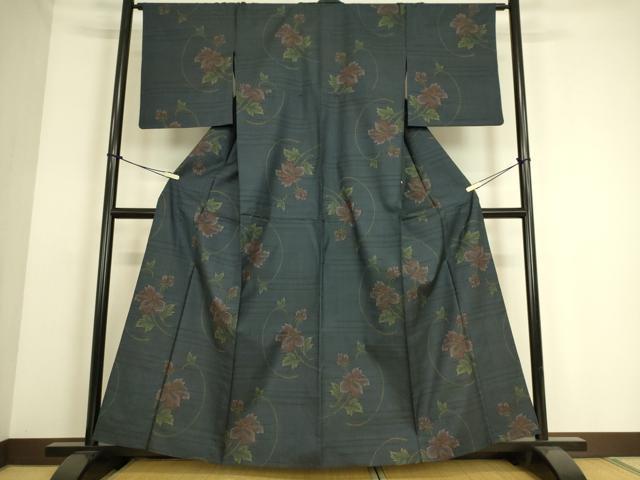 平和屋着物▽本場大島紬 単衣 7マルキ 花唐草文 反端付き 正絹 逸品 DAAS0082az