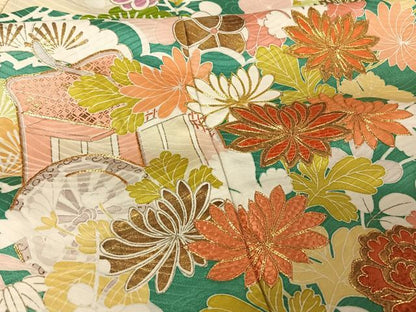 平和屋着物●創業460年・千總　振袖　駒刺繍　御所車飛鶴花文　金糸　金彩　正絹　逸品　AAAT9462np