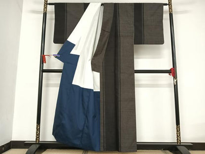 平和屋着物●結城紬 100亀甲 間道 正絹 逸品 AAAU0016np