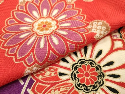 平和屋着物[]七五三　女の子　７歳　祝着　四つ身　道長花文　金彩　逸品　DAAR1389jm