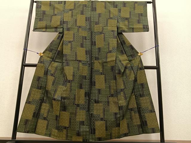 平和屋着物▽本場大島紬 単衣 色紙重ね 黒地 正絹 逸品 BAAT1147hv