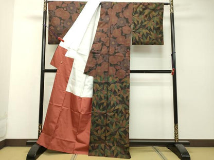 平和屋着物●本場大島紬　7マルキ　草花文　ますいわ屋扱い　正絹　逸品　DAAS2212tw