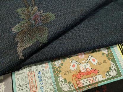 平和屋着物●本場大島紬 草花文 春泥草つむぎ工房謹製 証紙付き 正絹 逸品 DAAS2217tw