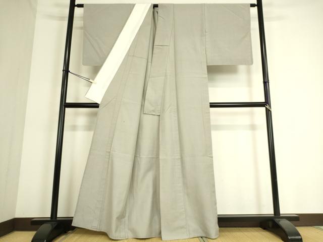 平和屋着物▽上質な紬 　単衣　白鼠色　正絹　逸品　未使用　DAAS0316az