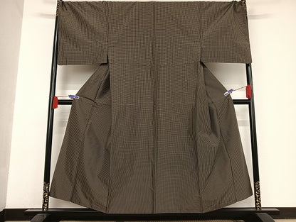 平和屋着物●極上　男性　黄八丈　紬　格子　キングサイズ　正絹　逸品　AAAU4267np