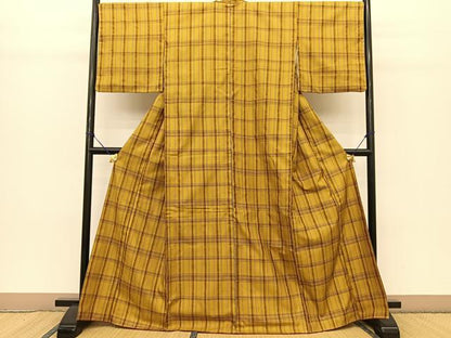 平和屋着物●本場黄八丈　紬　格子柄　正絹　逸品　BAAT0808yc