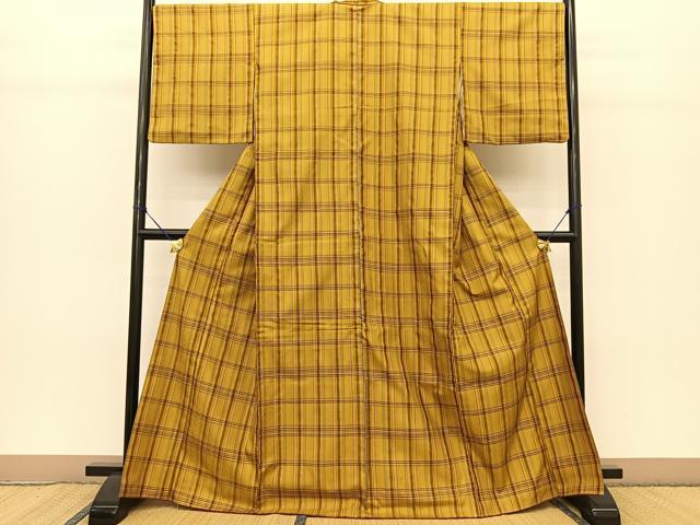 平和屋着物●本場黄八丈　紬　格子柄　正絹　逸品　BAAT0808yc