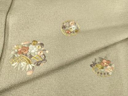 平和屋着物▽上質な小紋　単衣　総刺繍　花籠文　金糸　正絹　逸品　DAAS0465az