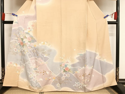 平和屋着物●創業460年・千總 訪問着 駒刺繍 花車文 金彩 三越扱い 正絹 逸品 AAAU4270np
