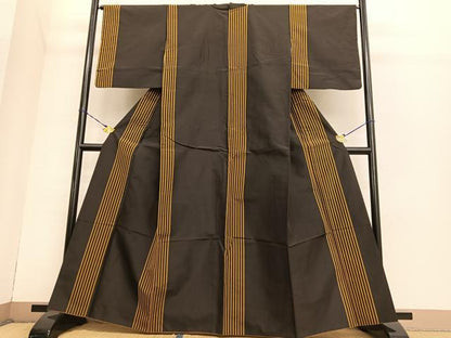 平和屋着物●本場黄八丈 黒八丈 平織 縞 黒地 正絹 逸品 BAAT3185hv