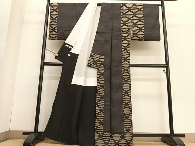 平和屋着物●訪問着 本場染大島紬 幾何学間道 健勝苑扱い 正絹 逸品 BAAT6646hv