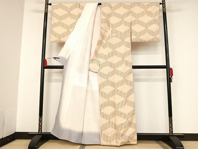 平和屋着物●上質な紬　変わり縞　正絹　逸品　AAAU4380np