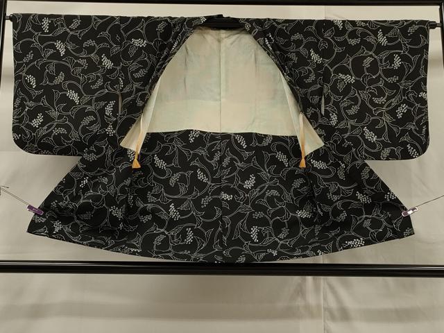 平和屋着物＃羽織　絞り　葡萄唐草文　黒地　正絹　逸品　CAAR9106id