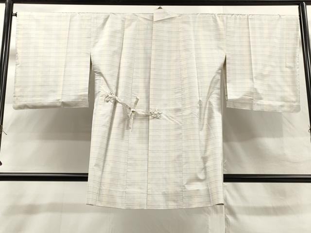 平和屋着物▽道中着　本場縞大島紬　白大島　単衣　格子柄　ロング丈　正絹　逸品　CAAR9107id