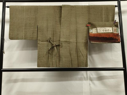 平和屋着物∞伝統工芸士 七代目 吉澤与市 道中着 紬地 竹 縞 反端付き 正絹 逸品 CAAR9137id