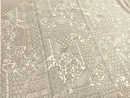 平和屋着物●本場大島紬 白大島 9マルキ 切嵌花文 正絹 逸品 BAAT6674hv