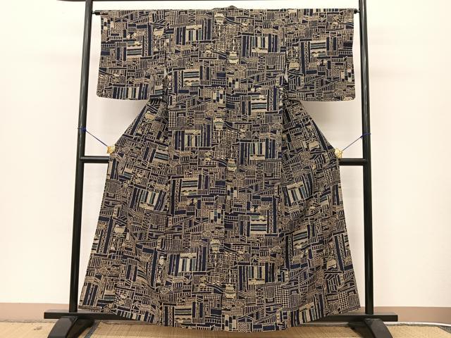 平和屋着物▽上質な紬 単衣 型染め 風景文 正絹 逸品 BAAT9049yc