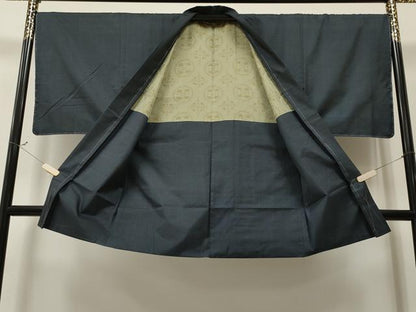 平和屋着物＃男性　本場大島紬　羽織　100亀甲　総詰め　三越扱い　正絹　逸品　未使用　CAAR9153id