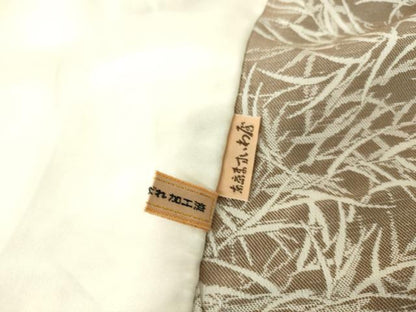 平和屋着物▽上質なお召 単衣 草葉文 ますいわ屋扱い 正絹 逸品 DAAS0762az