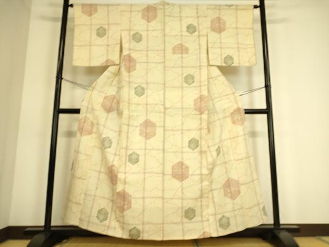 平和屋着物▽上質な紬 単衣 雲取り亀甲文 正絹 逸品 DAAS0808az
