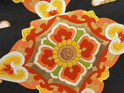 平和屋着物◎六通柄袋帯 唐織 花菱文 黒地 金糸 正絹 逸品 BAAT4543wb