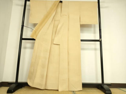 平和屋着物▽上質な色無地 単衣 雲取流水地紋 薄香色 正絹 逸品 DAAS0951az