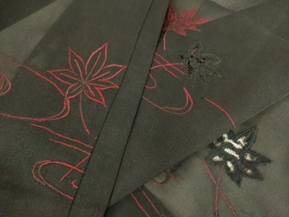 平和屋着物▽羽織 スリーシーズン 春夏秋 塵除け 総刺繍 紗 竜田川文 黒地 正絹 逸品 DAAT9014az