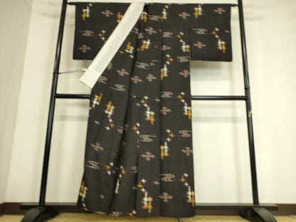 平和屋着物▽上質な紬 単衣 琉球絣文様 正絹 逸品 DAAT9143az