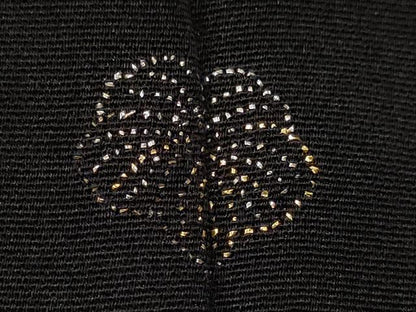 平和屋着物∞羽織 手描き 枝花文 黒地 金銀彩 正絹 逸品 CAAT5837id