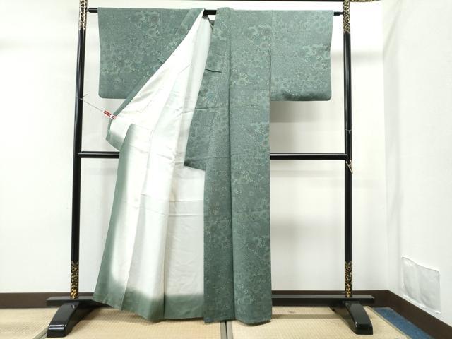 平和屋着物●人間国宝・南部芳松の息子 伝統工芸伝承者彫刻・南部幸雄　型染　小紋　菊唐草文　鬼しぼ縮緬　正絹　逸品　CAAU1970yc