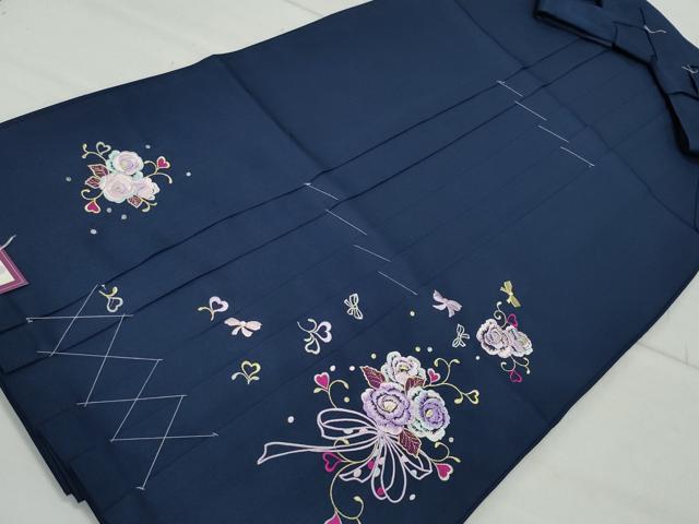 平和屋着物●女性 行灯袴 総刺繍 花唐草文 留紺色 卒業式 洗える着物 未使用 CAAU9838vf