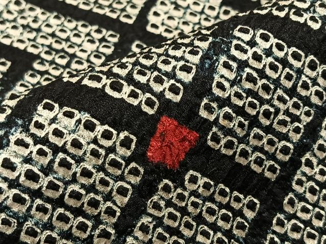 平和屋着物＃羽織　総絞り　幾何学文様　黒地　正絹　逸品　CAAV5640id