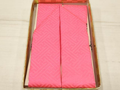 平和屋着物∵女の子 十三参り 子供 祝着・襦袢セット 重ね衿付き 刺繍 流水花文 暈し染め 金彩 三越扱い 逸品 DAAS9206ma