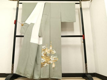 平和屋着物●豪華色留袖 作家物 駒刺繍 群れ鶴浜松文 金彩 正絹 逸品 AAAY6343ph