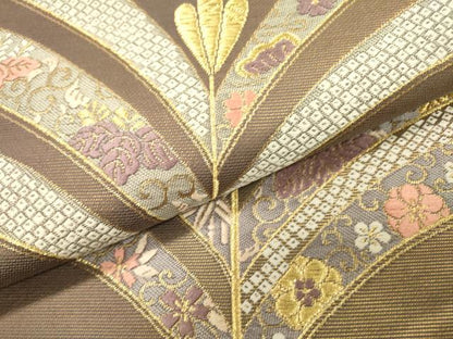 平和屋着物▼六通柄袋帯　唐織　登松宝飾文　金糸　正絹　逸品　DAAU9676fe