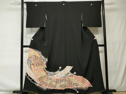 平和屋着物■豪華黒留袖　駒刺繍　吉祥文　暈し染め　金彩　正絹　逸品　CAAV2165ev