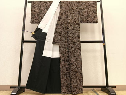 平和屋着物●本場大島紬 7マルキ 草花尽くし 正絹 逸品 BAAU4767gt