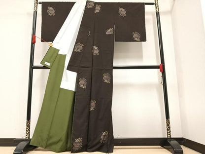 平和屋着物●本場大島紬　カタス9マルキ　地空き　雪輪草花文　やまと誂製　正絹　逸品　未使用　AAAZ1797ph